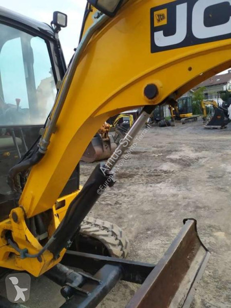 Escavatore JCB zts