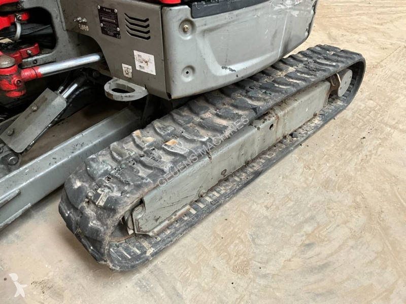 Escavadora Bobcat Z