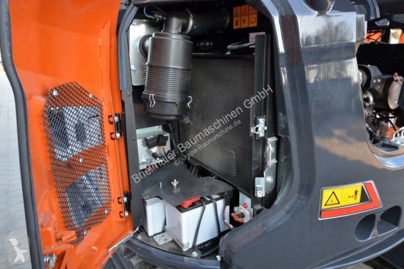 Escavatore Hitachi ZX 95 US-7