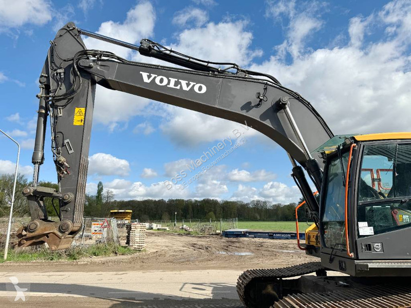 Graafmachine Volvo EC250EL - Hamer Lines /...