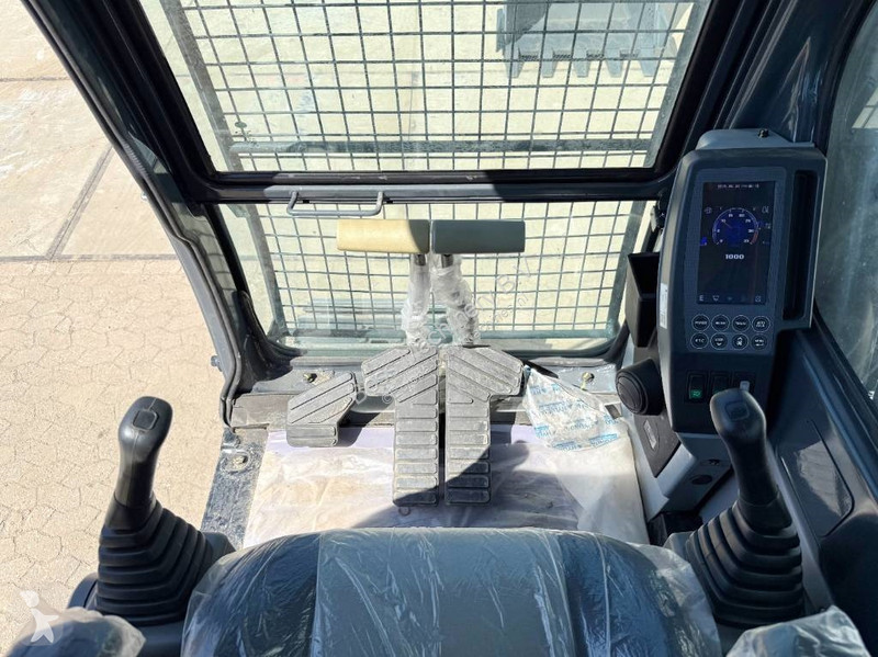 Excavator Hyundai R210 *2025 Model* - New /...
