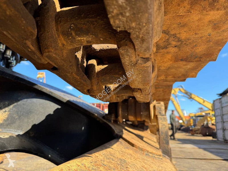 Excavator Caterpillar CL 18M LONG REACH BOOM