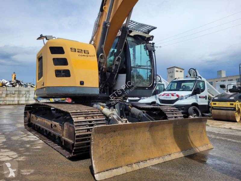 Escavadora Liebherr R926 COMPACT