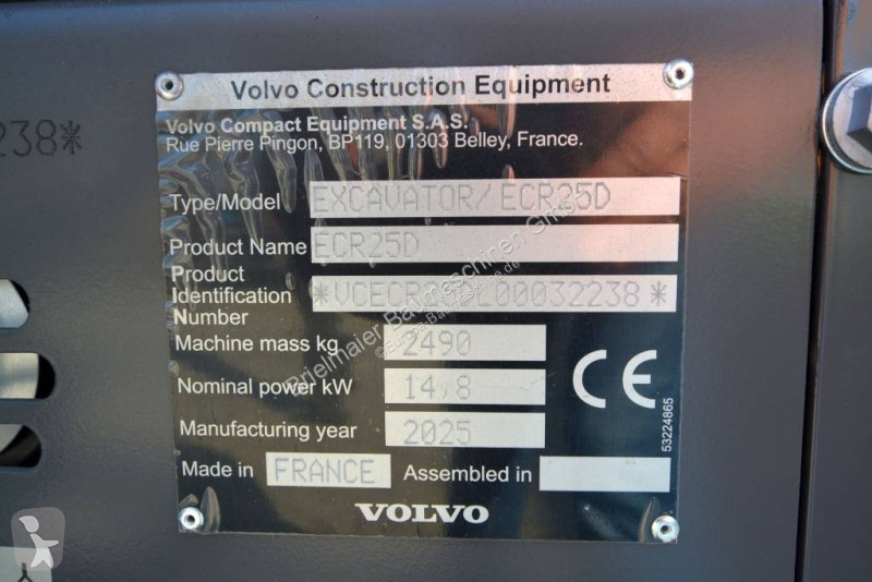 Lopatový nakládač Volvo ECR D
