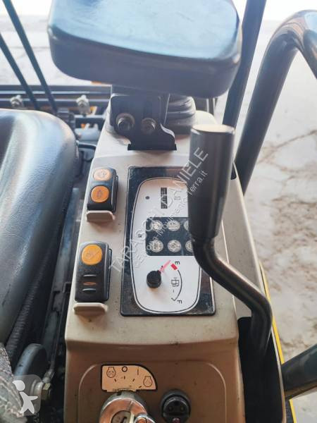 Escavatore Komatsu PC 16R HS