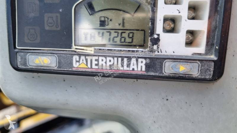 Escavatore Caterpillar