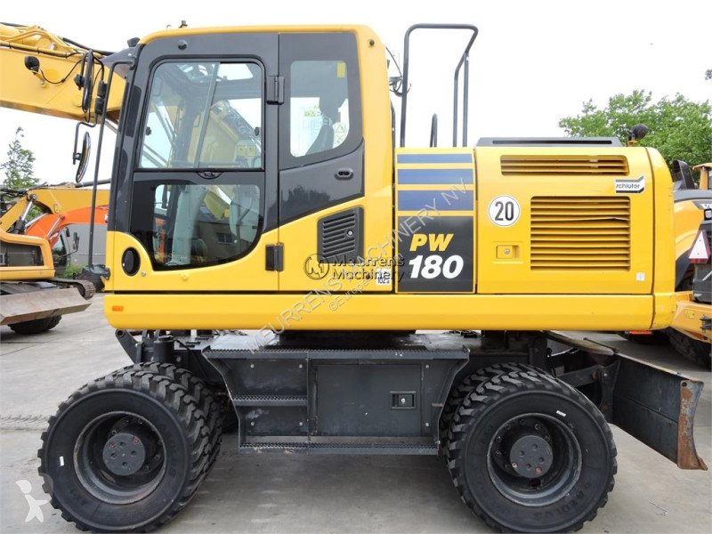 جرافة Komatsu -10 German+New tyres