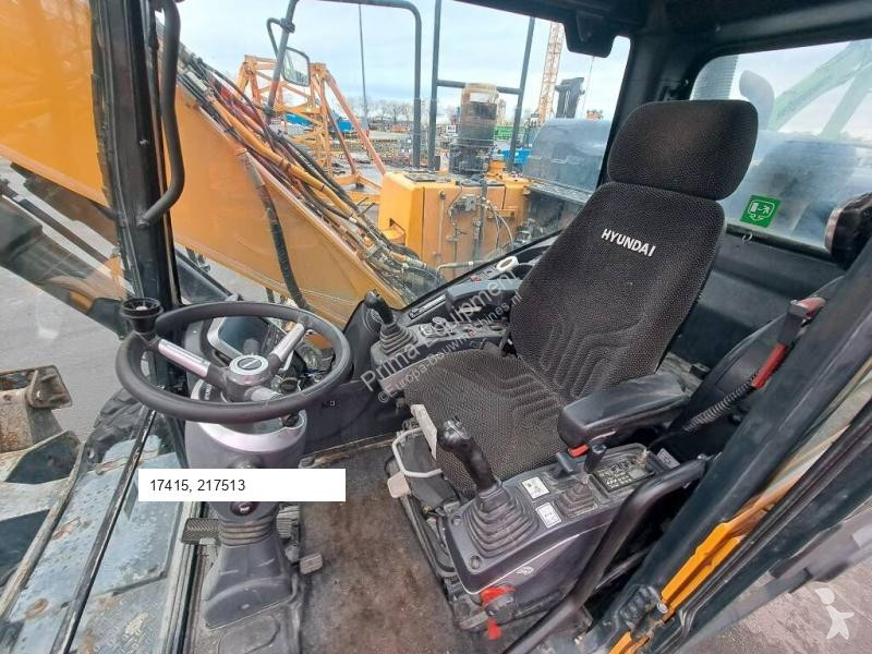 Lopatový nakládač Hyundai HW140