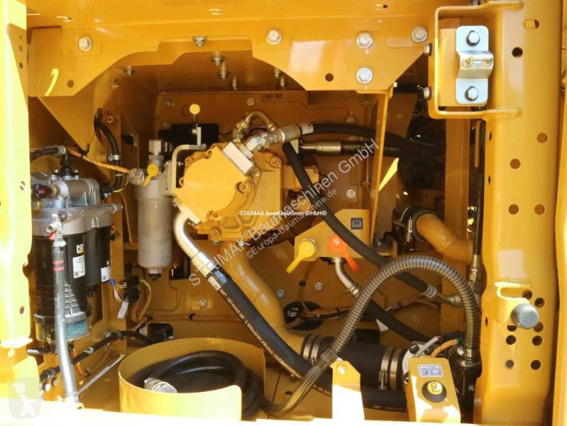 Escavatore Caterpillar 323 LR
