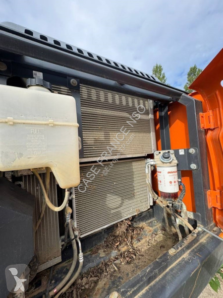 Excavadora Doosan LC-5