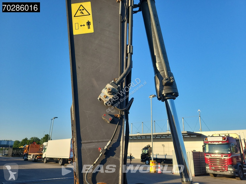 Graafmachine Volvo C220