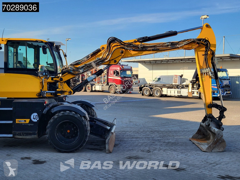 Escavadora JCB HD110W T4F HYDRADIG