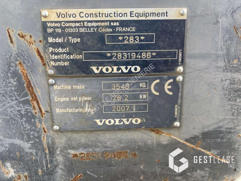 Lopatový nakládač Volvo