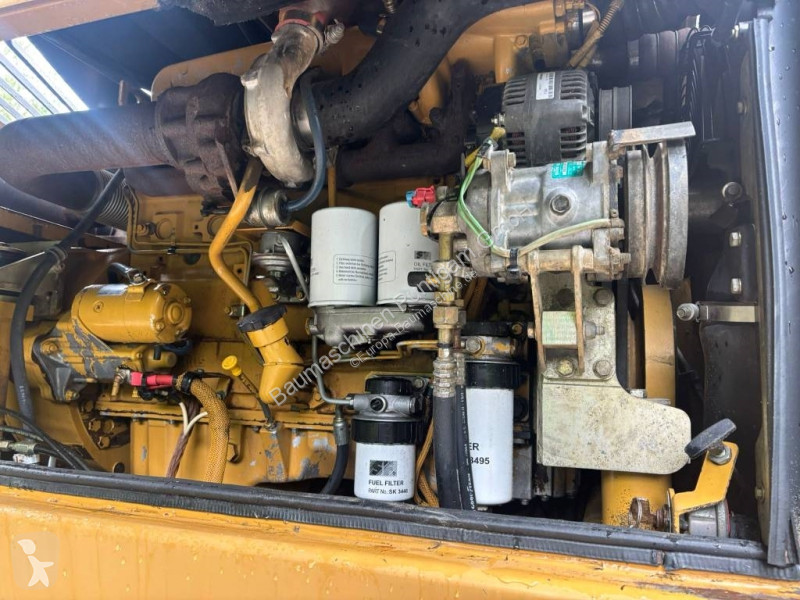 Excavator Caterpillar C
