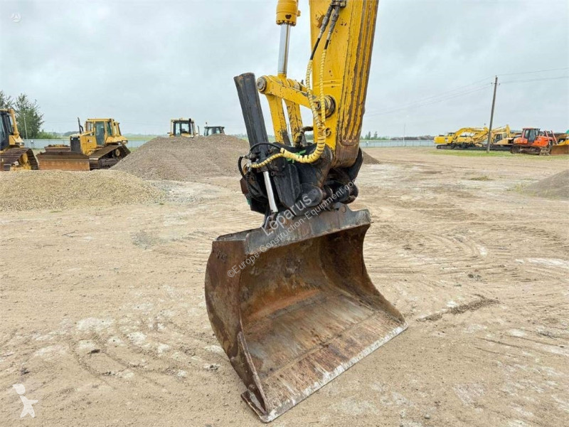 Escavatore Komatsu LC-8