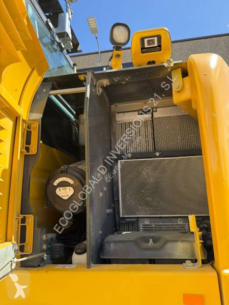 Excavator Komatsu PW148-11
