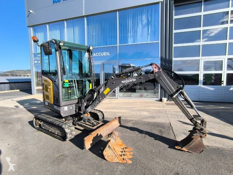 Escavadora Volvo EC 18 D