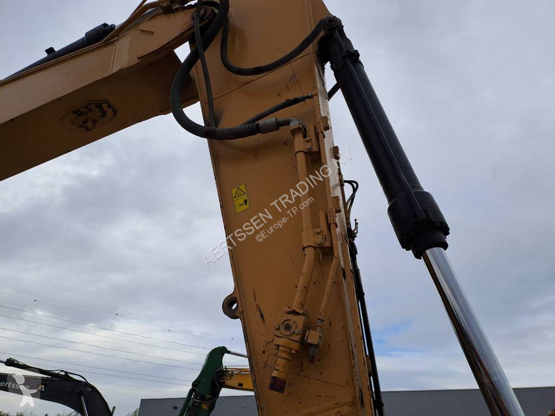 Lopatový nakládač Caterpillar LCR