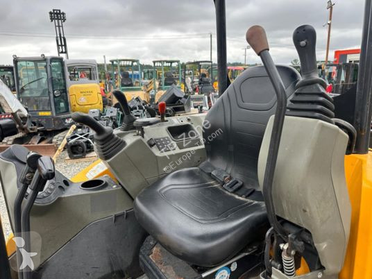 Lopatový nakládač Bobcat e26 à 18 500 € ht