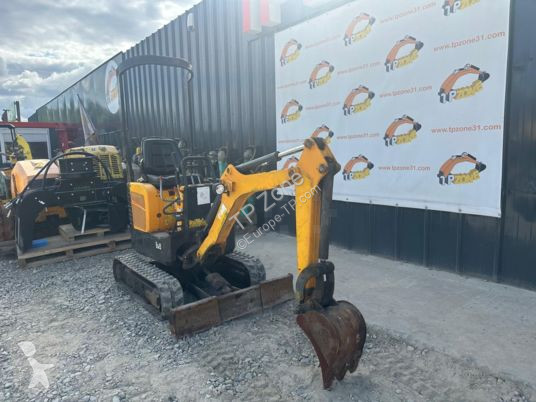 Lopatový nakládač Bobcat e08 à 10900 € ht