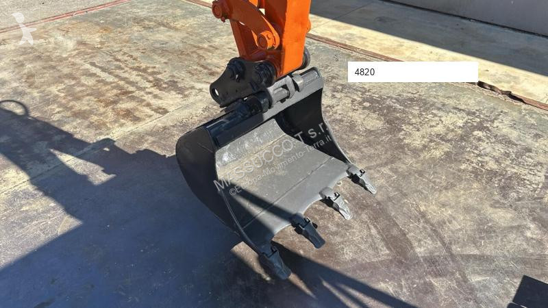 Excavadora Hitachi ZX17U-2 YLR