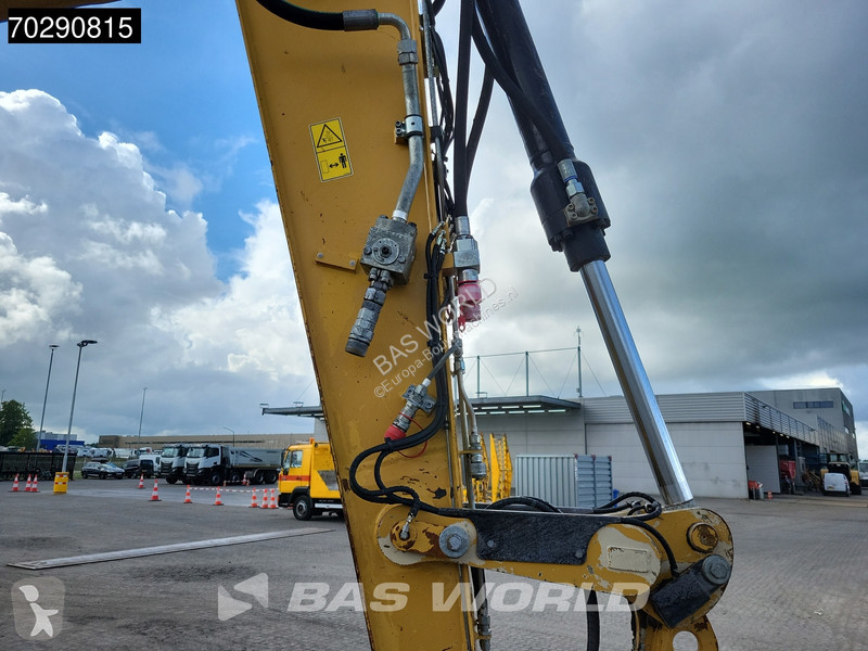Excavator Caterpillar D