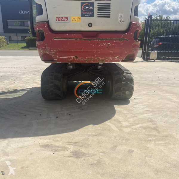 Skovl Takeuchi TB225