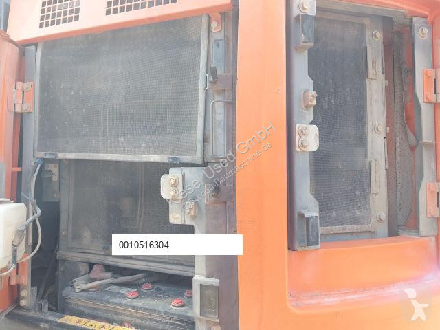 Escavadora Hitachi -5