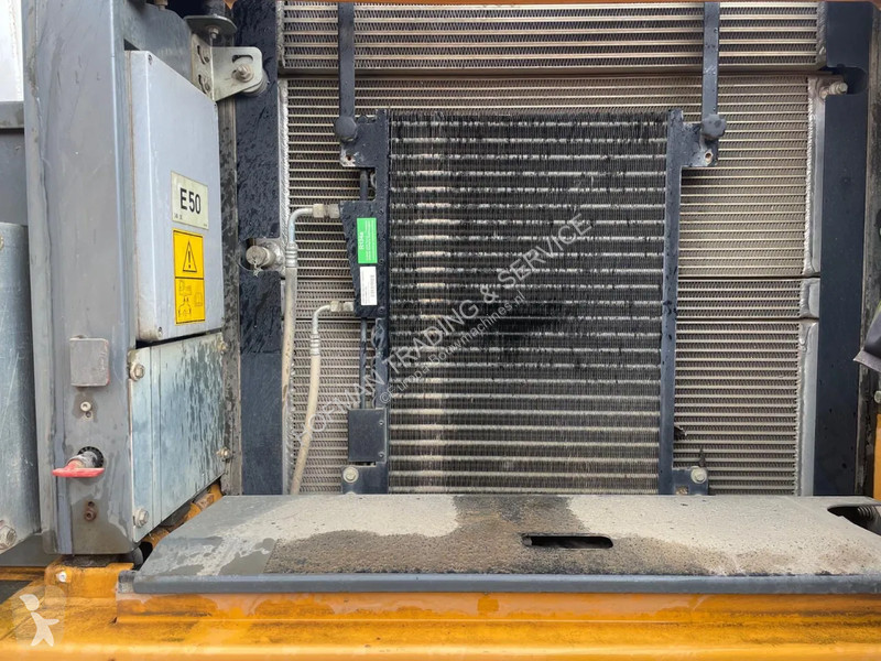 Lopatový nakládač Liebherr Full option