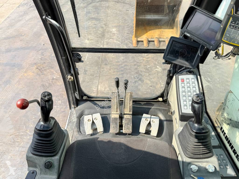 جرافة Liebherr R906LC - Weight System / Triple...
