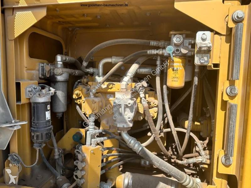 Excavator Caterpillar