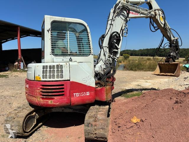 Excavadora Takeuchi 153FR