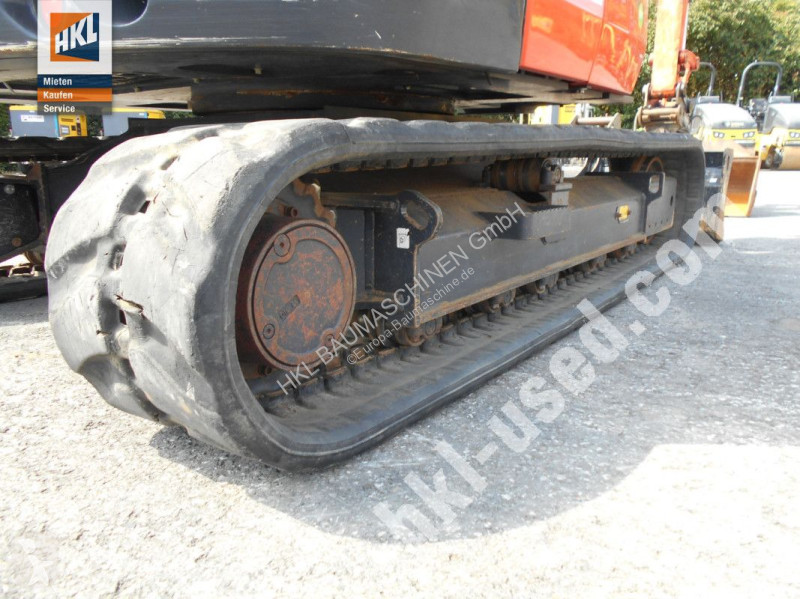 Escavadora Kubota KX 080-4