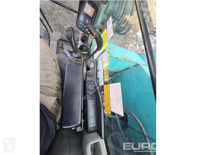جرافة Kobelco SK85MSR-3E