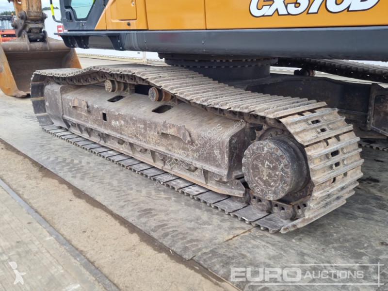 Escavadora Case CX370D