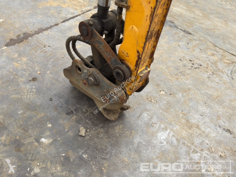 Excavator JCB L