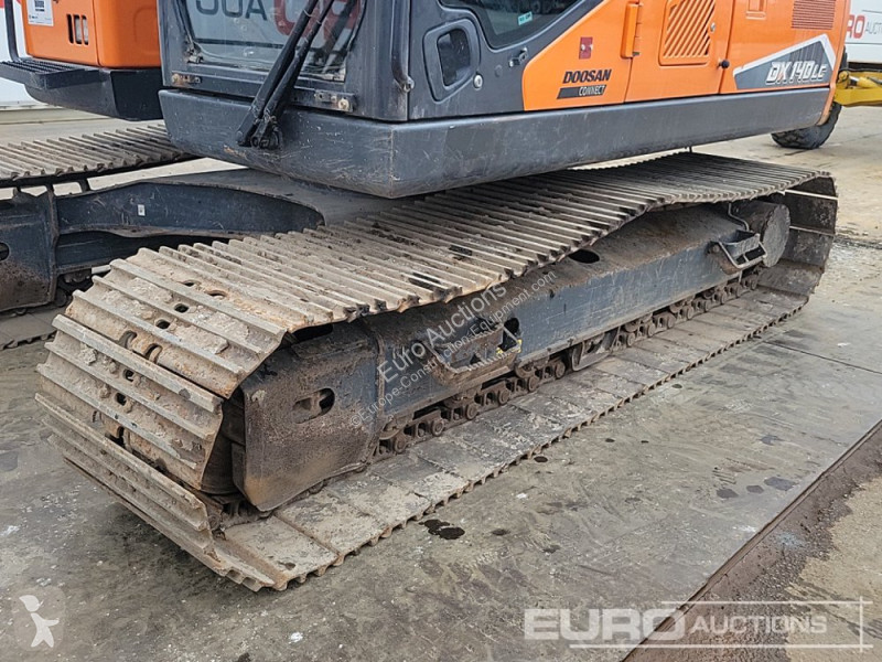 جرافة Doosan -7