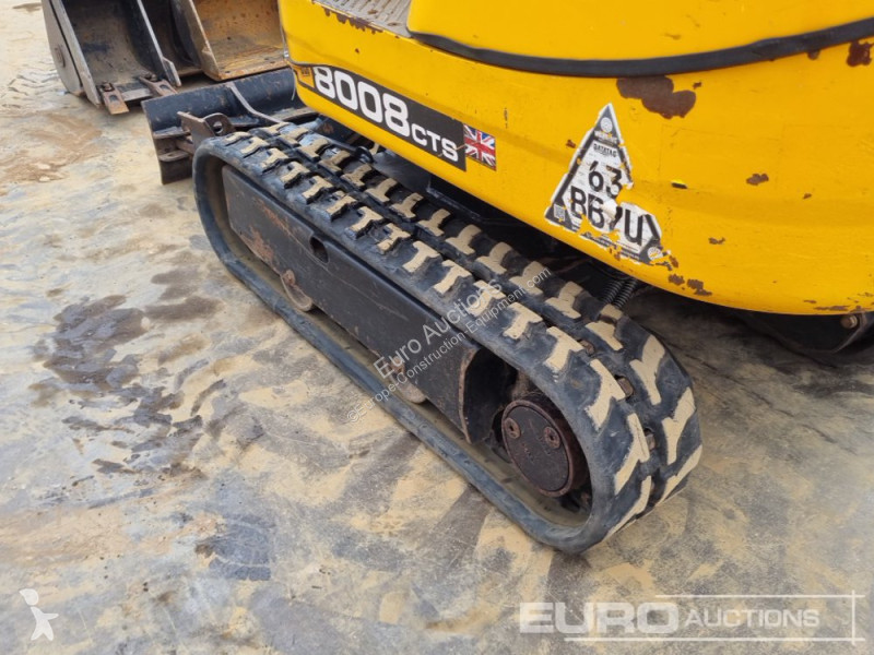 جرافة JCB