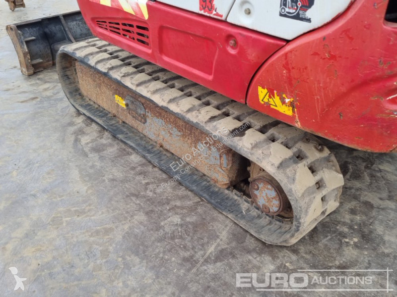 Escavadora Takeuchi TB216