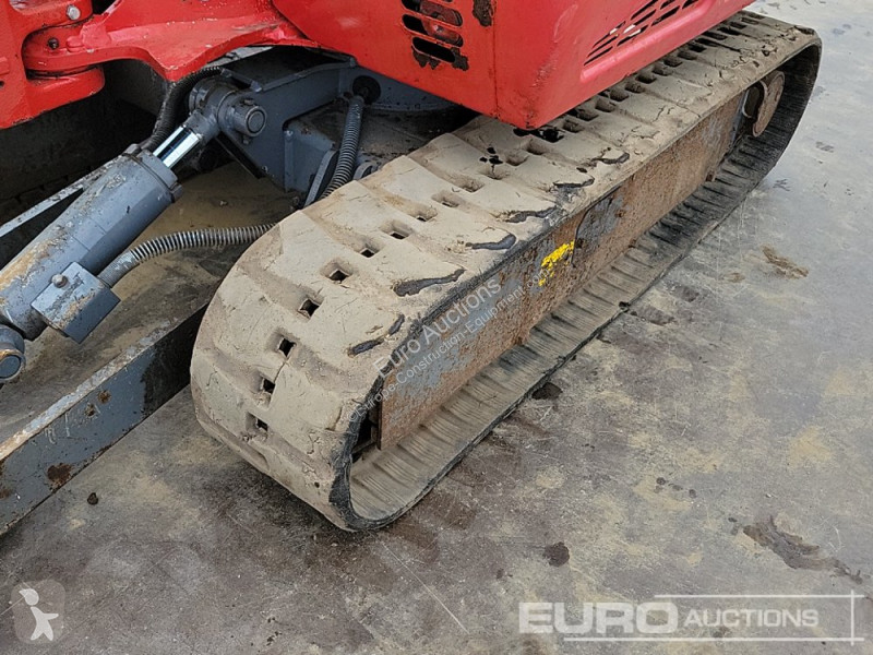 Escavadora Takeuchi TB216