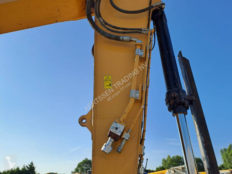 Graafmachine Caterpillar NG