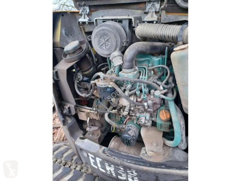Escavadora Volvo