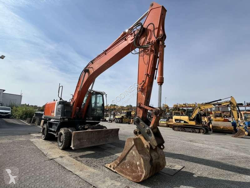 Escavatore Hitachi
