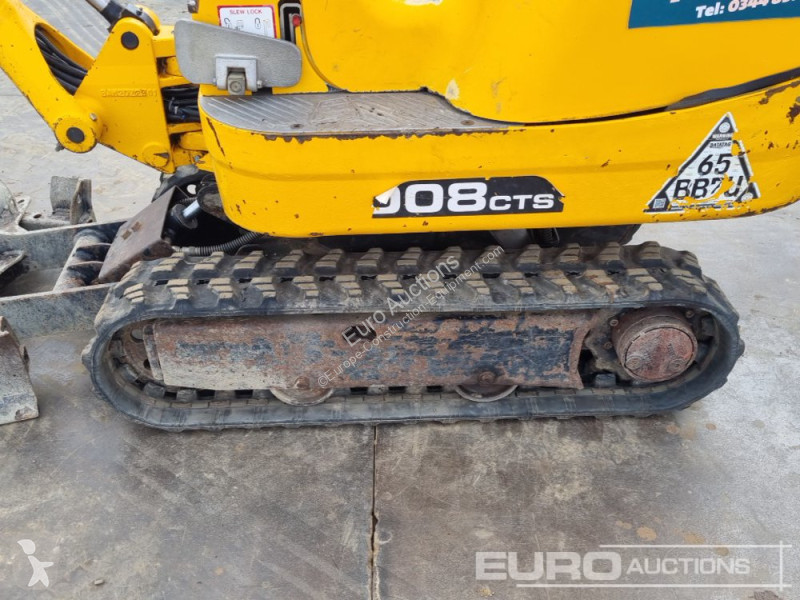Lopatový nakládač JCB