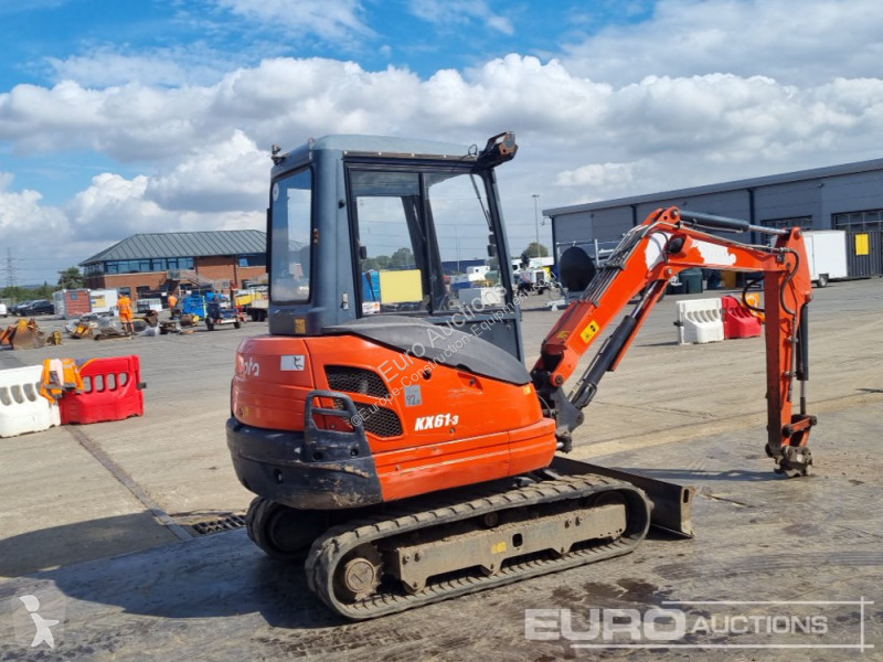 Lopatový nakládač Kubota KX61-3