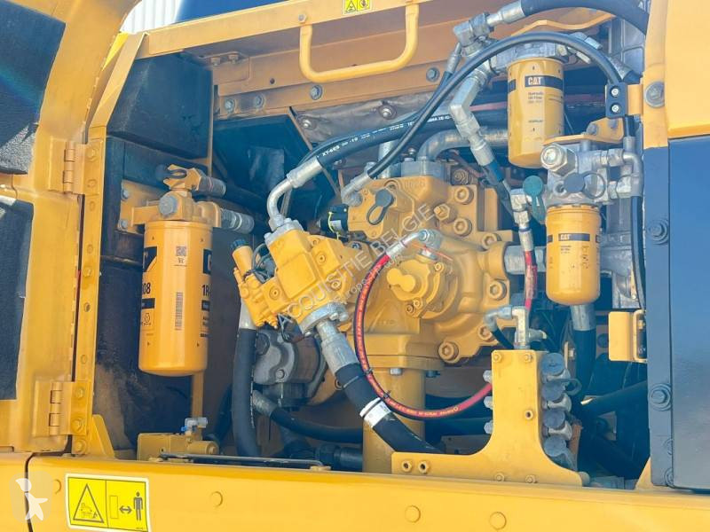 Escavatore Caterpillar 330D MH