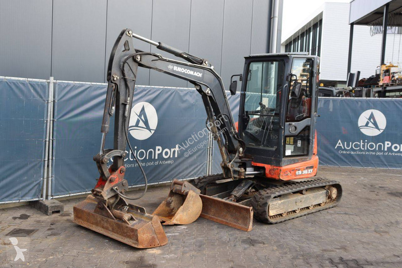 Escavadora Eurocomach ES 35 ZT