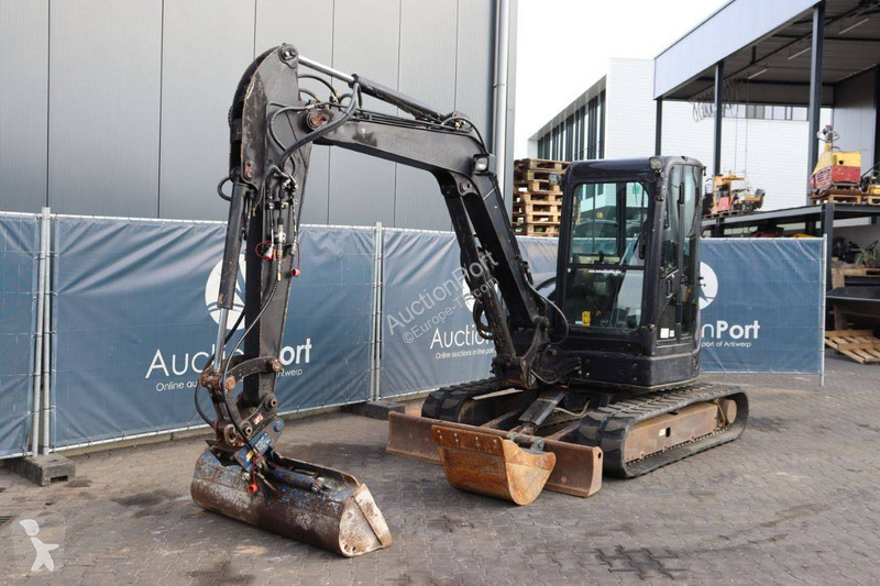 Escavadora Hitachi ZX52U-3 CLR