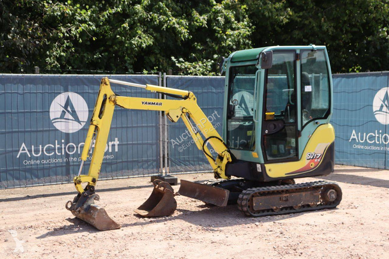 Escavatore Yanmar SV17-EX