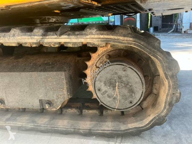 جرافة JCB